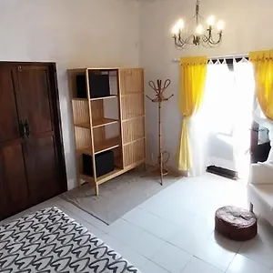 https://suite-casa-rural-los-patios-conil.in-canary-islands.com